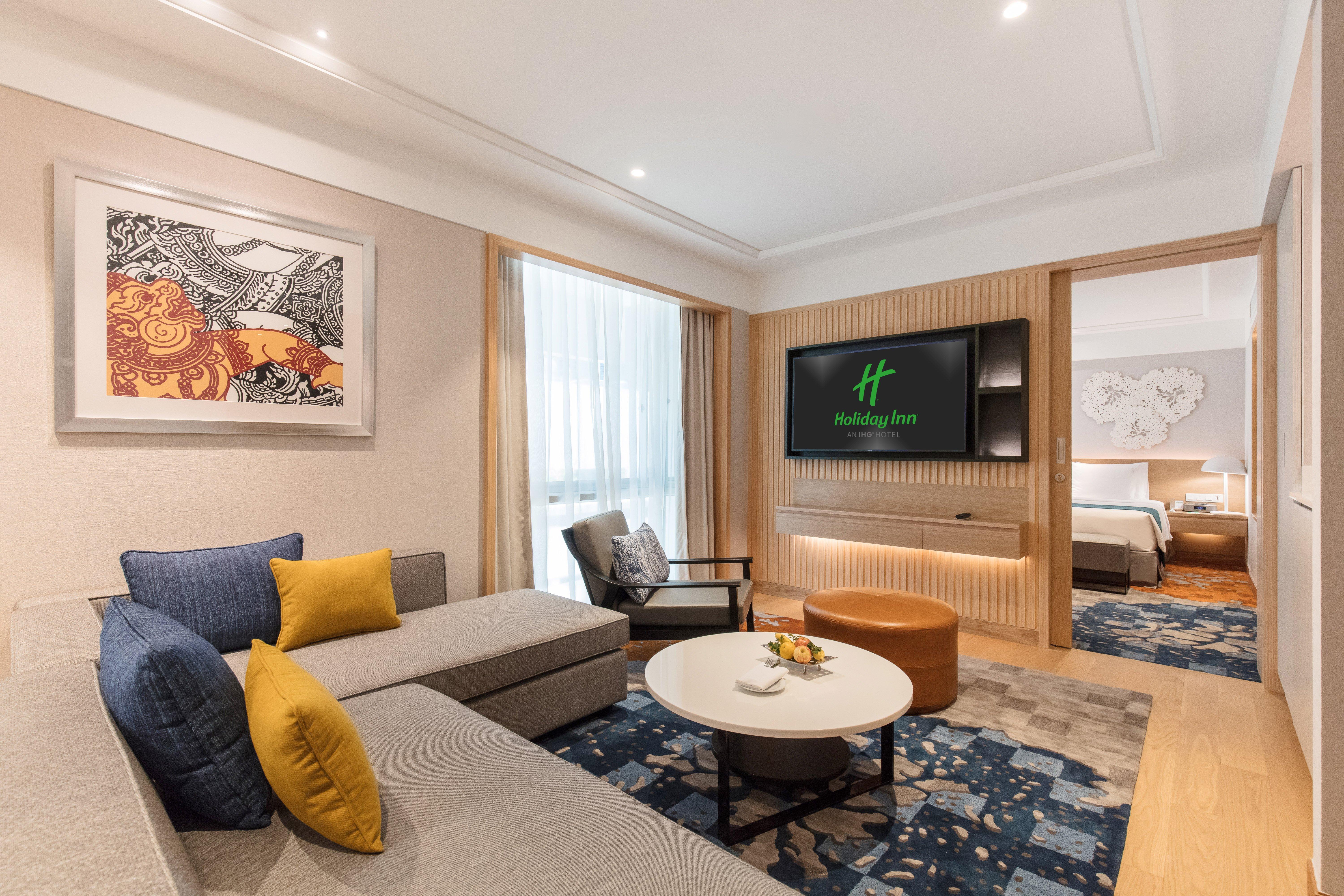 Holiday Inn Bangkok By Ihg Екстериор снимка