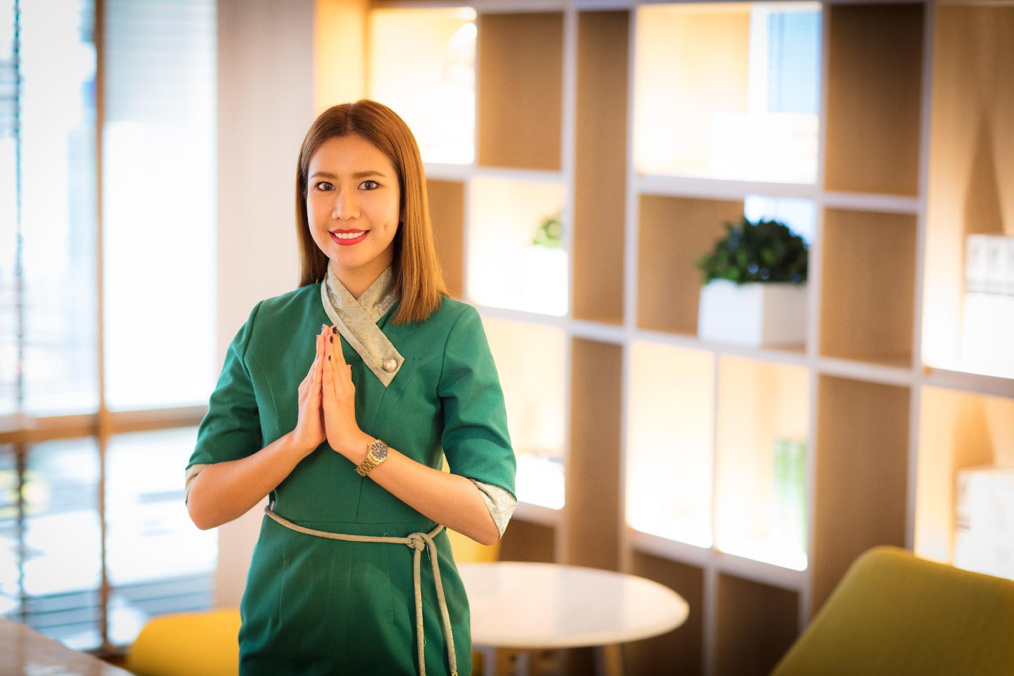 Holiday Inn Bangkok By Ihg Екстериор снимка