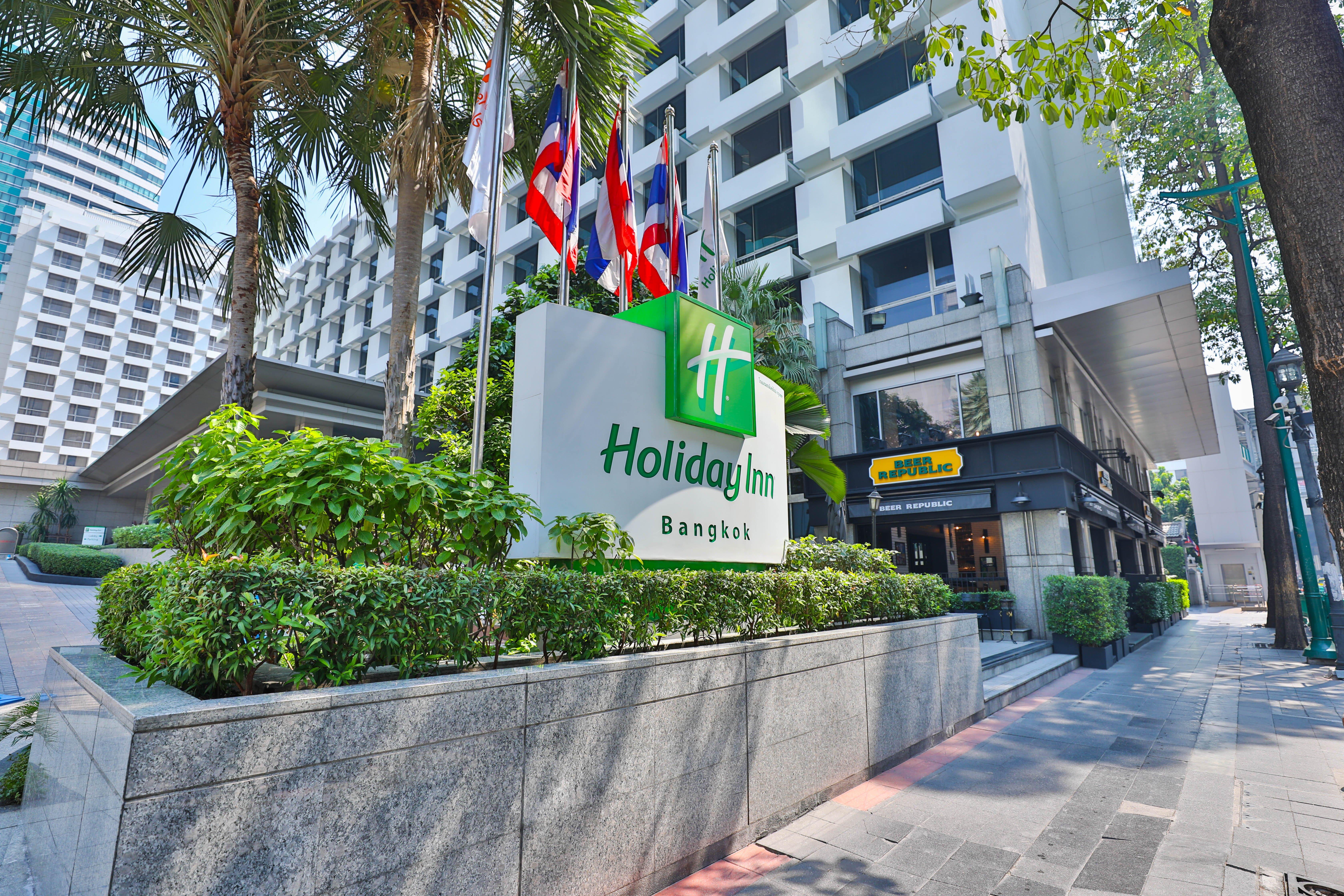 Holiday Inn Bangkok, An Ihg Hotel Екстериор снимка